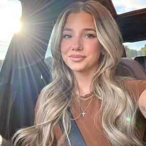 Meet your Posher, Jesslyn mechelle